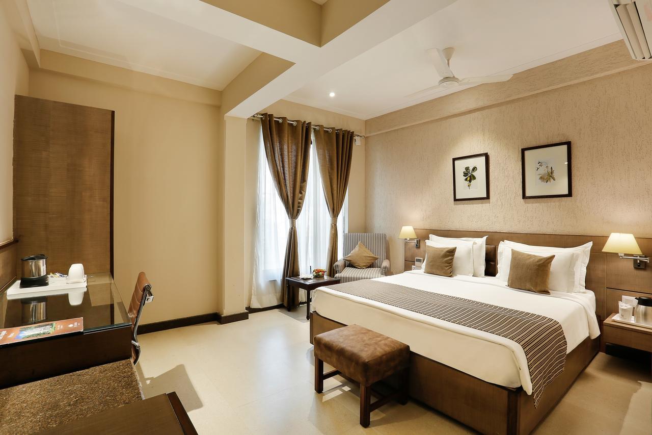 The Manor Bareilly By Leisure Hotels Extérieur photo